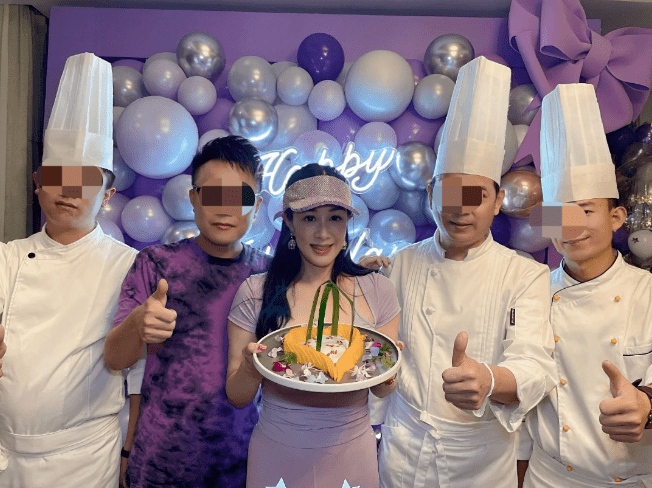 钟丽缇为女儿举办生日派对!程莉莎夫妇到场祝贺,14岁jaden长相太惊艳