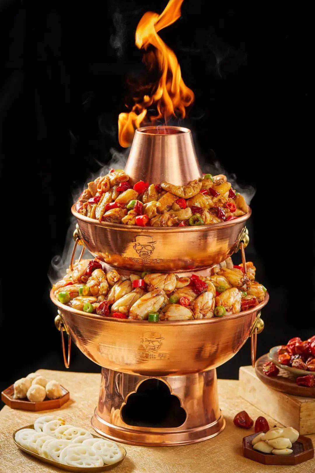 【老佛爷铜炉蛙锅·免预约·春风路店】现仅99/138/218元即享门市价