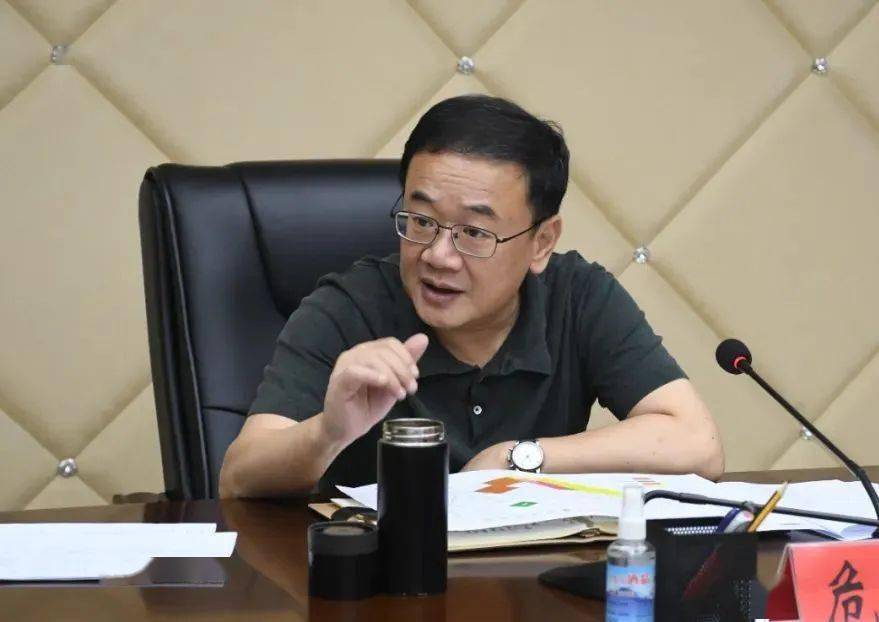 危岩主持召开县化工园区项目推进会_工作_铅山县_王宇昕