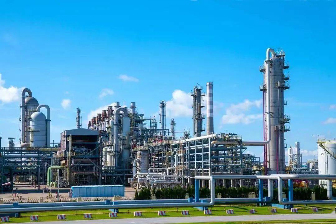 英力士与中国石化签署三项重大石化协议总计价值70亿美元