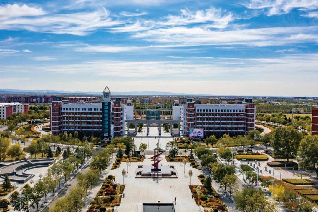 【高校在线】内蒙古电子信息职业技术学院_示范性_单位_自治区