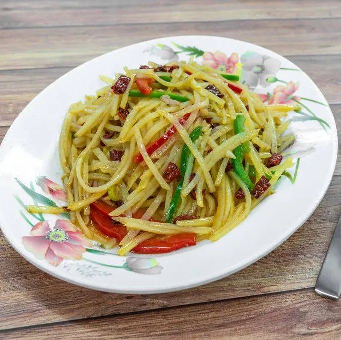 这6种食物别再二次加热了，吃不完最好扔掉!_饭菜_硝酸盐_细菌