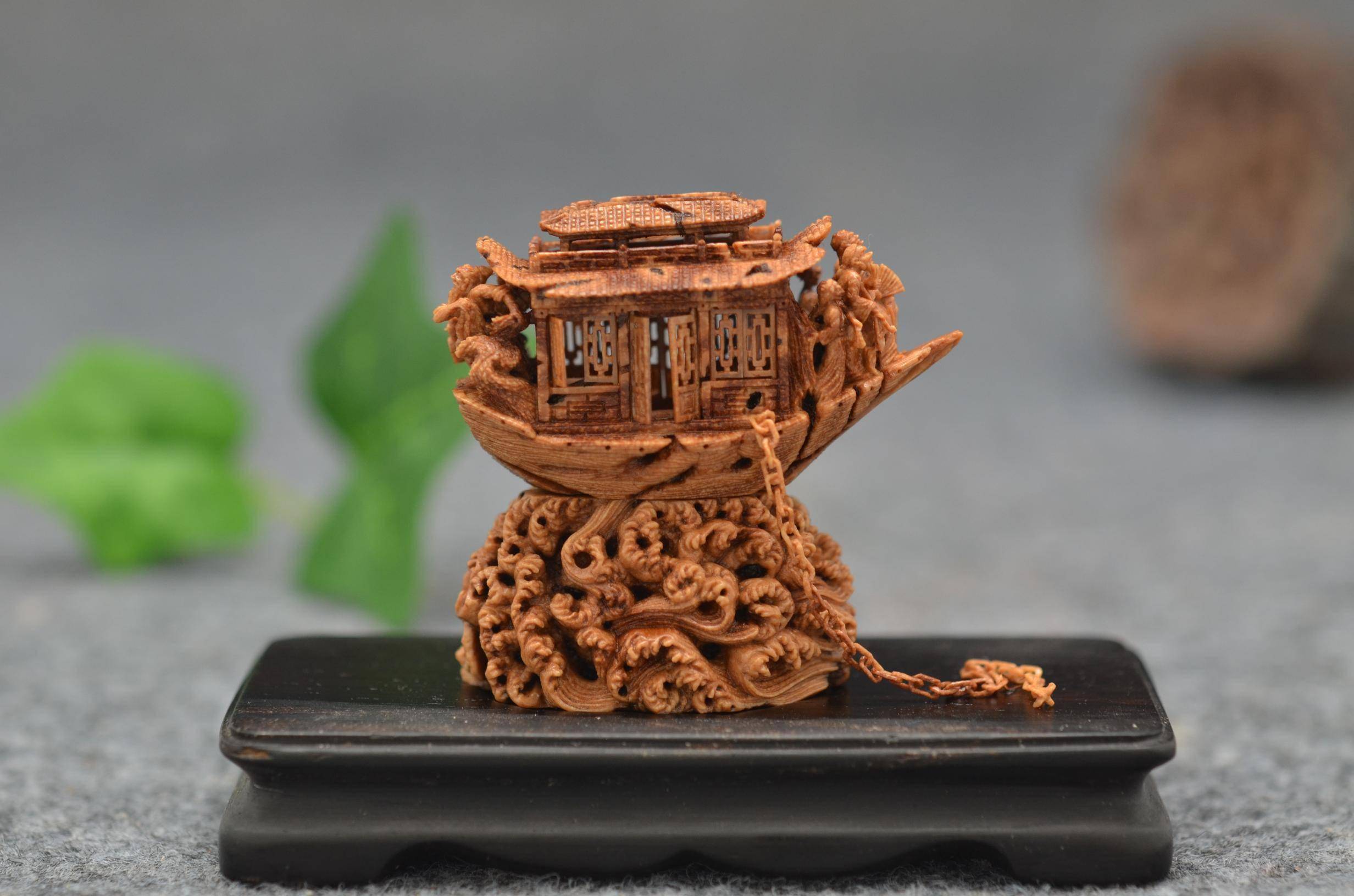 文化两创看山东潍坊核雕方寸之间展匠心