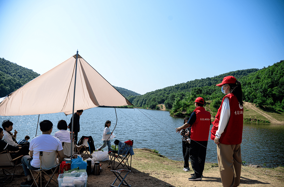 06青阳山户外营地地址:肥东县长临河青阳山户外运动营地内装备:室外有