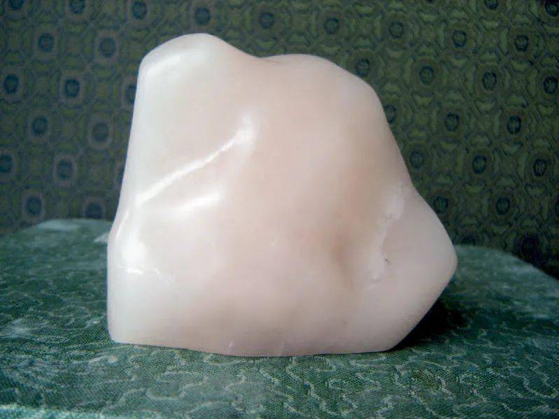 莱州玉雕 · 原料(莱石,绿冻石)_滑石_硬度_子山