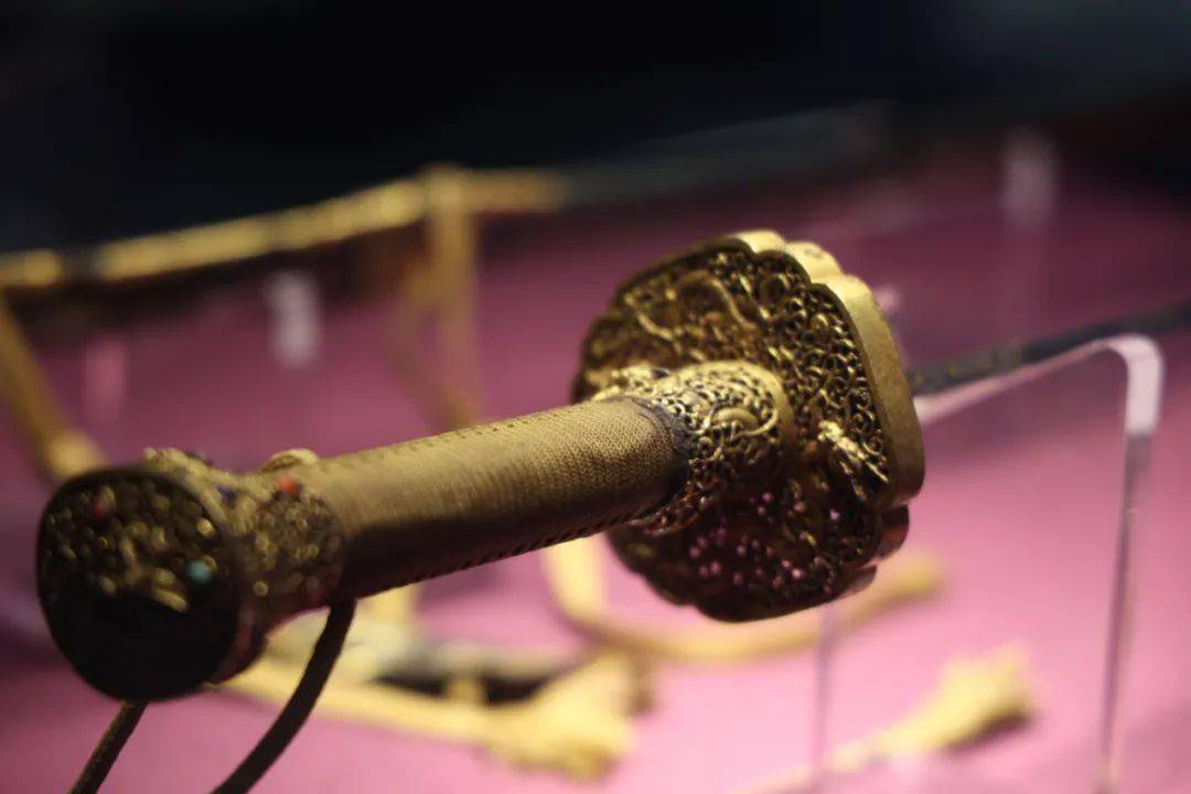 武备_遏必隆腰刀_金川