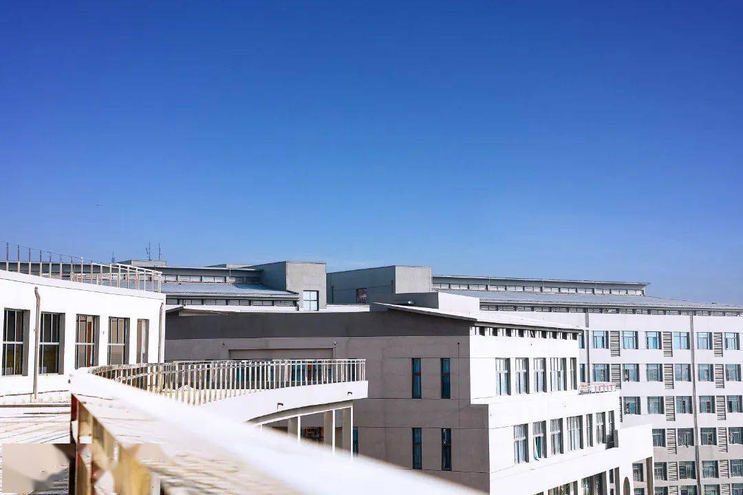 郑州医药健康职业学院(6367)高职高专批志愿征集!_考生_招生_计划