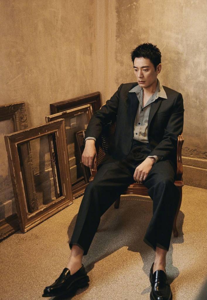 收官写真氛围感强 演绎亦正亦邪律政精英_李光洁_落水者_写真