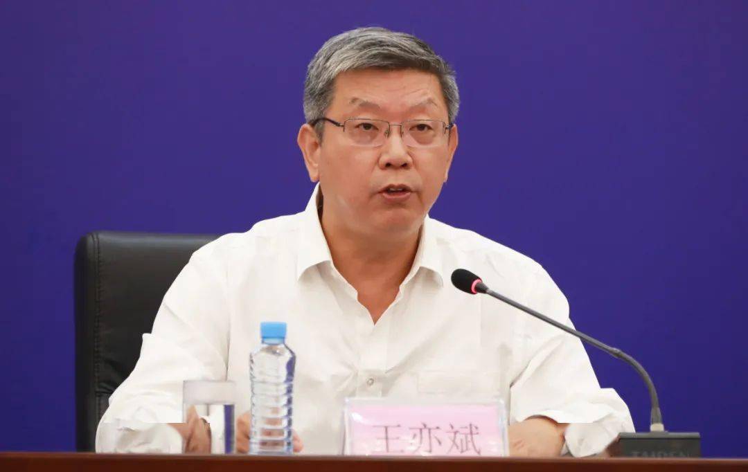 南昌召开,省工业和信息化厅一级巡视员王亦斌作主发布并介绍有关情况