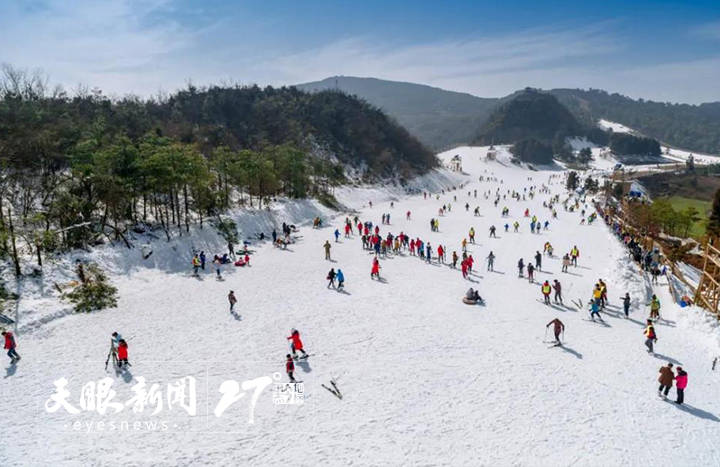 奋发向未来 多彩更精彩｜六盘水：从“冷资源”到“热产品” ，打破滑雪运动“不过山海关”