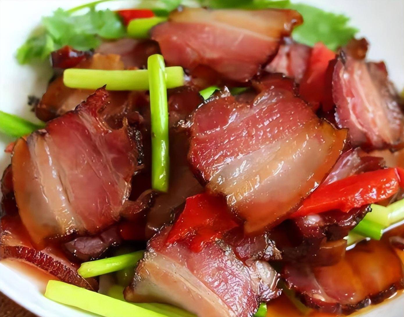 吃习惯了的四川的腊肉,人们已经戒不掉了,四川腊肉已经成为当地的招牌