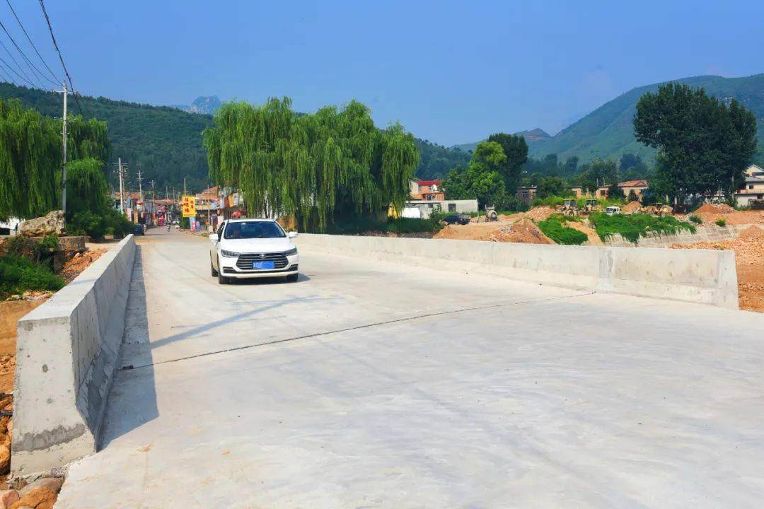 今年涉县农村公路涉及水毁恢复和改造提升两项.