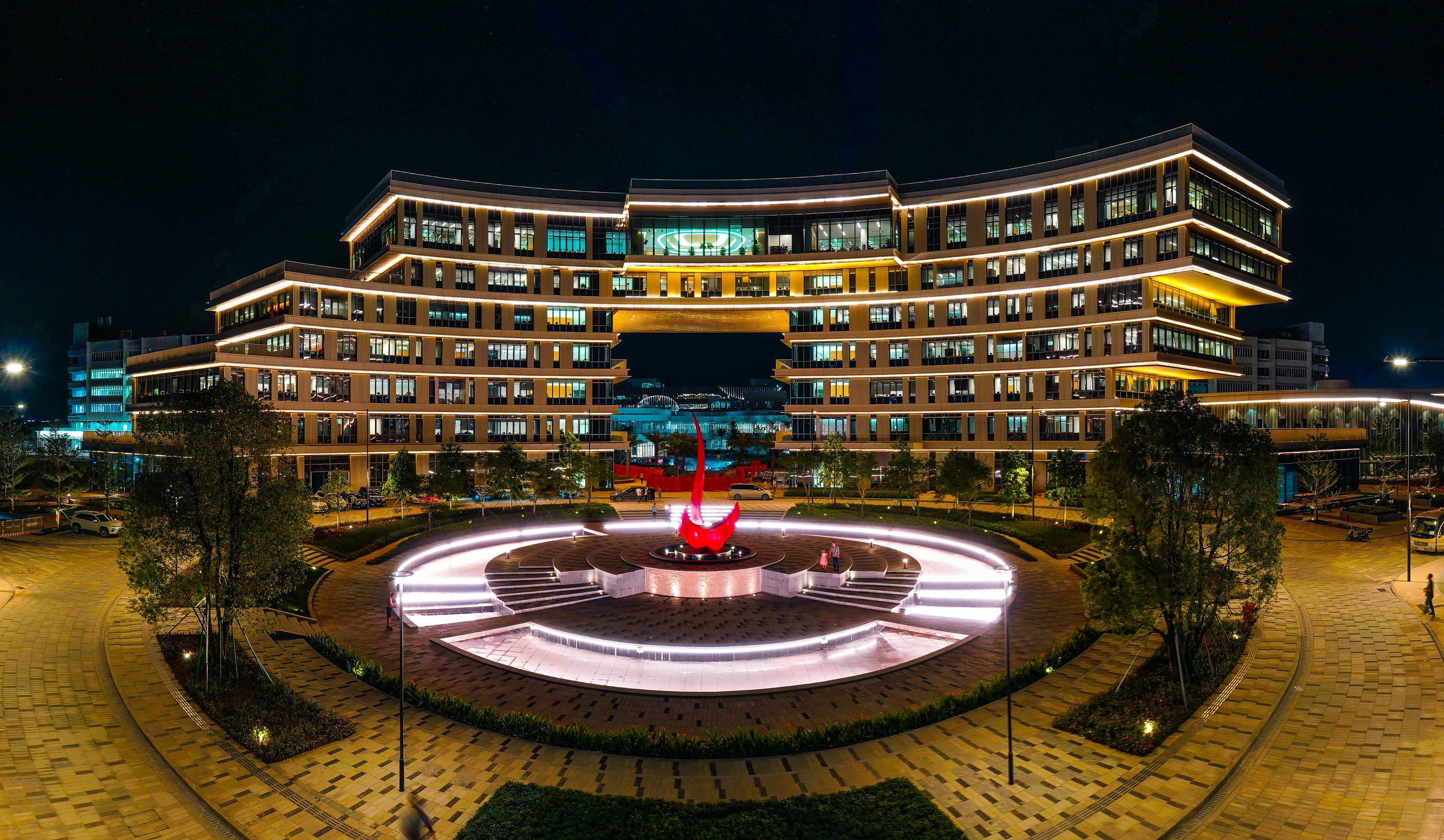 探访香港科技大学校园_广州_建设_新华社