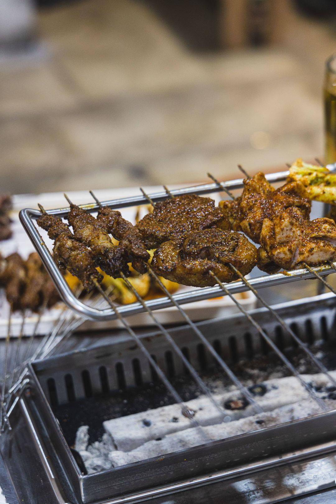 这座不南不北的城市,人均烧烤大师!_徐州_摄影_烧烤店