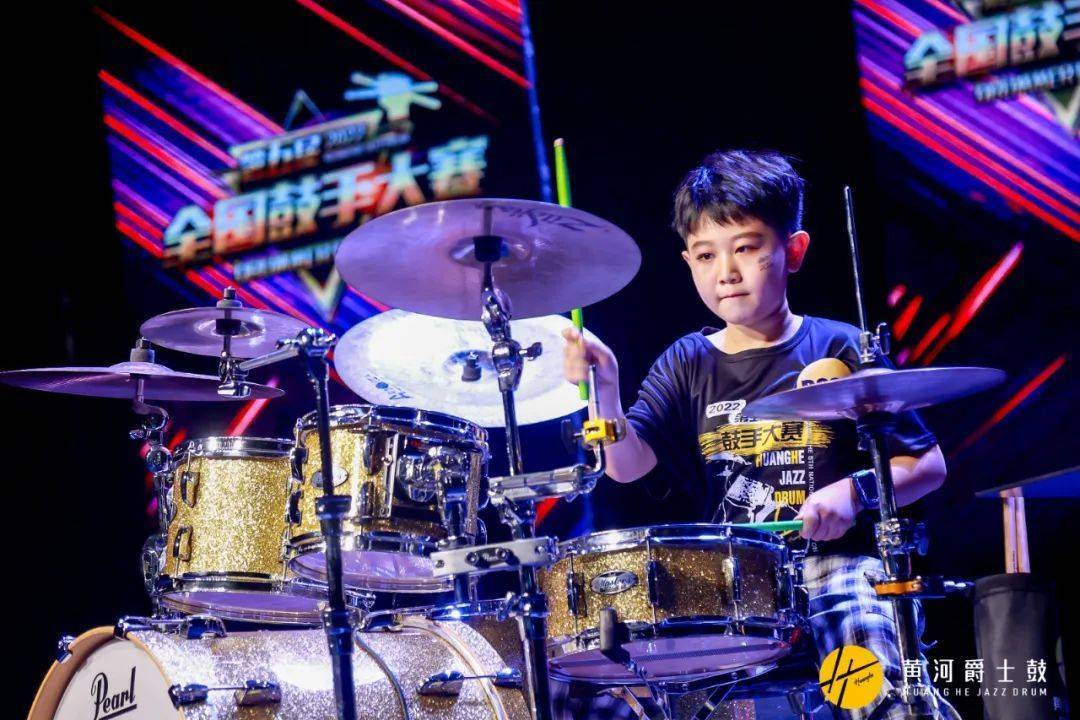 组别:幼儿组,少儿组,少年组,青少年组bang the world's drum on