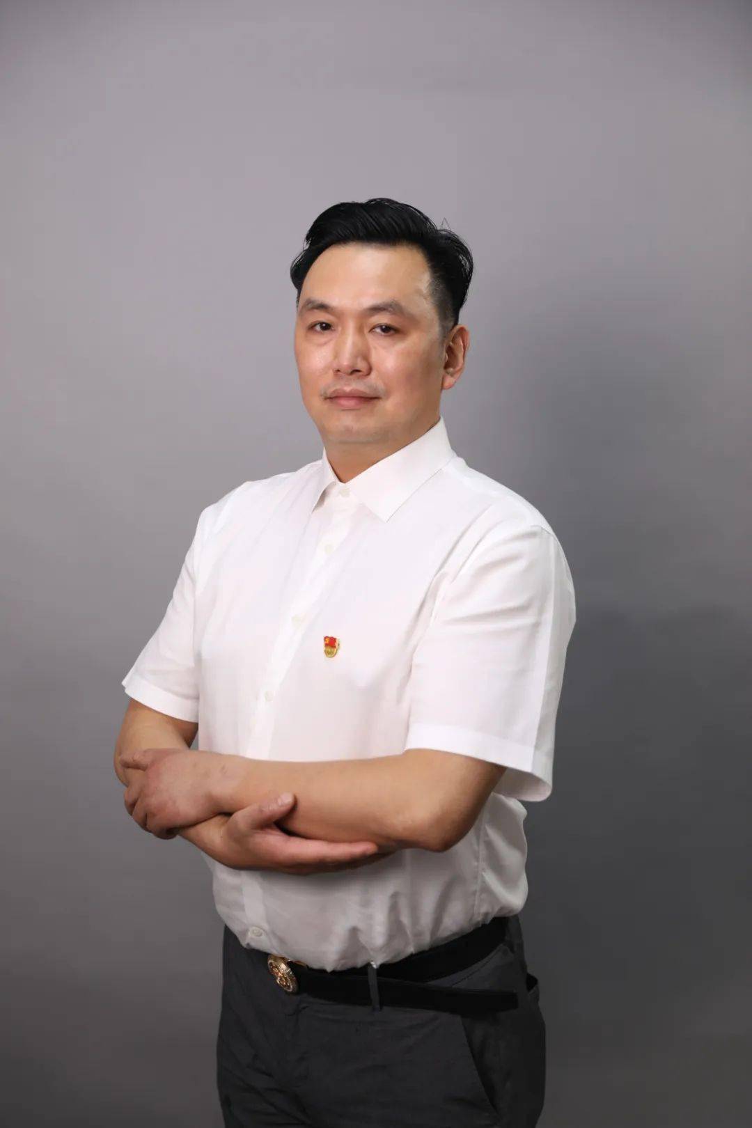 简医朗读者 | 田彬:准备一颗人文心,一副科学脑_预科_医学_教育