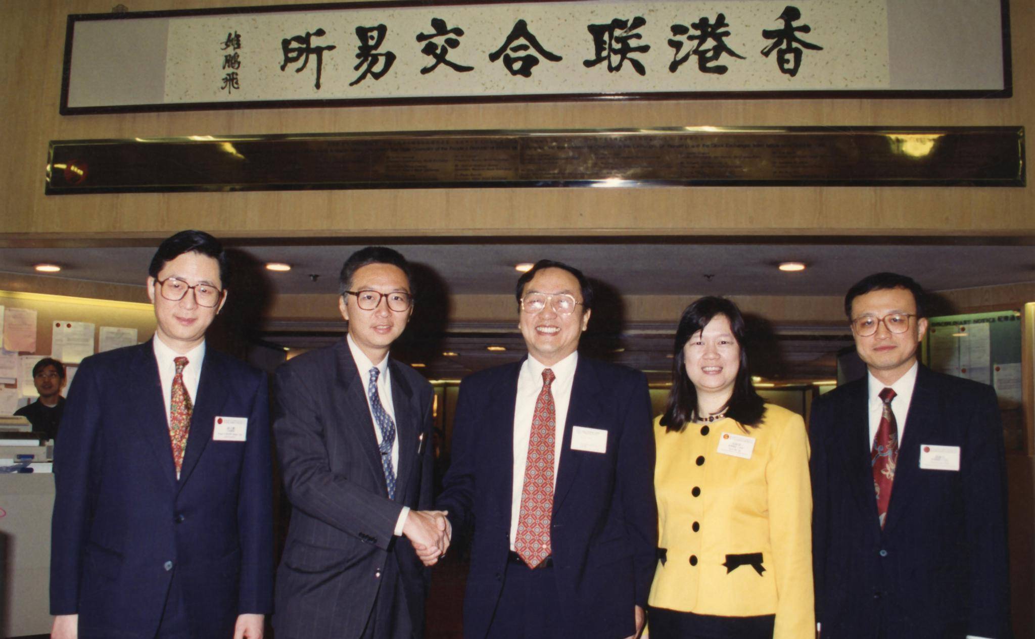 专帮外人与中国企业打官司的柳谷书,留下了"买办发家"的好门风_香港