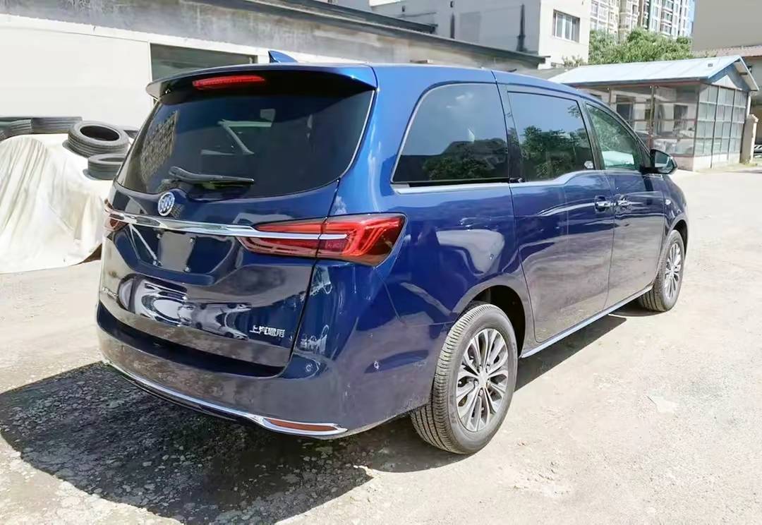 值得一提的是,这款全新的别克g28车型在车辆的尾部细节方面也将会进行