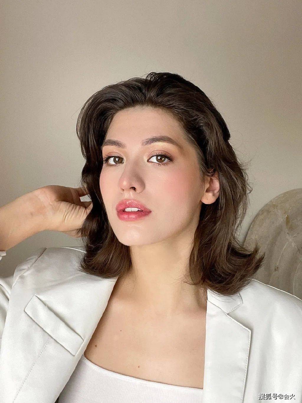 仲尼_卡琳娜_网友