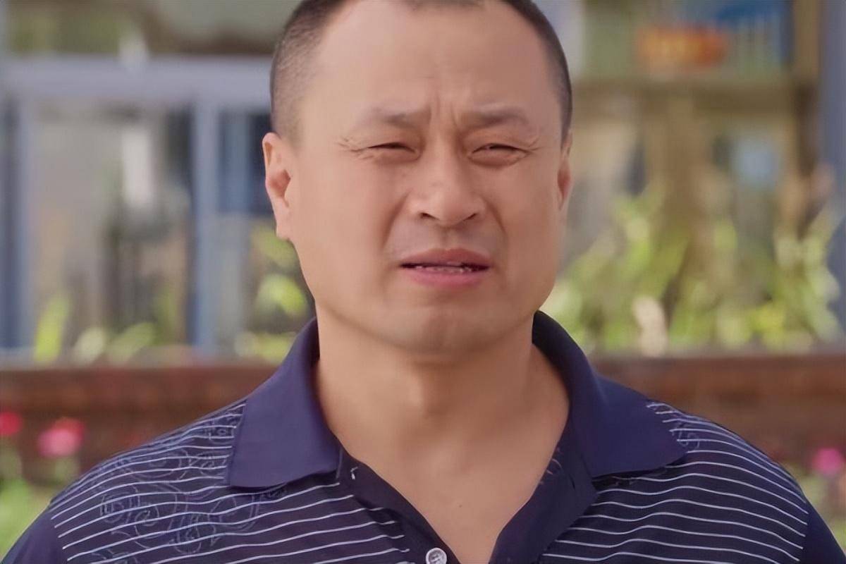 王老七回应被除门传闻,发布与赵本山合照,并亲切称呼师父为伯乐_徒弟