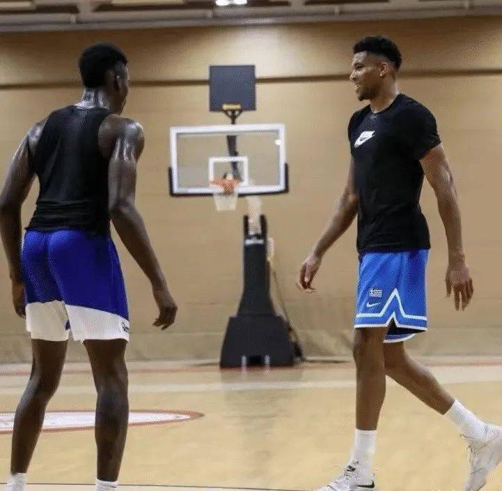 字母弟轰19 13!湖人真的不要?