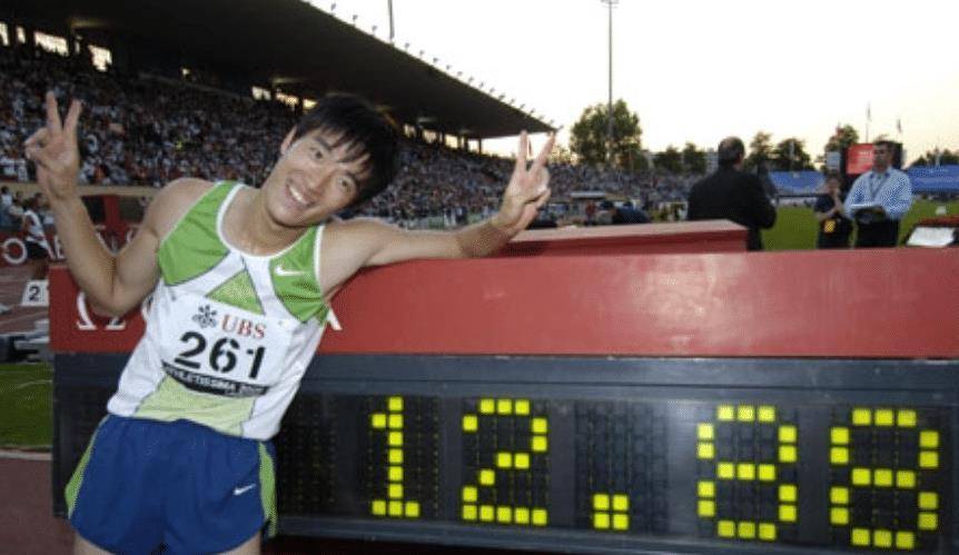 奥运冠军刘翔:被誉为"亚洲飞人",两届奥运退赛饱受委屈_比赛_田径