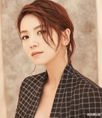 沈佳妮曹曦文和他分手,最终娶了"天真"佟丽娅_时候_原因_爱情