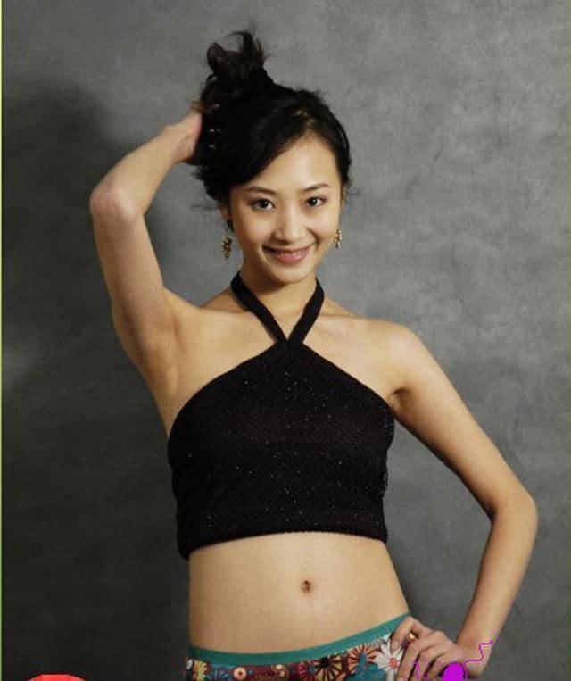演员曲栅栅:因爱嫁给低谷的黄海波,因爱生孩子,因爱赚钱养家_内心