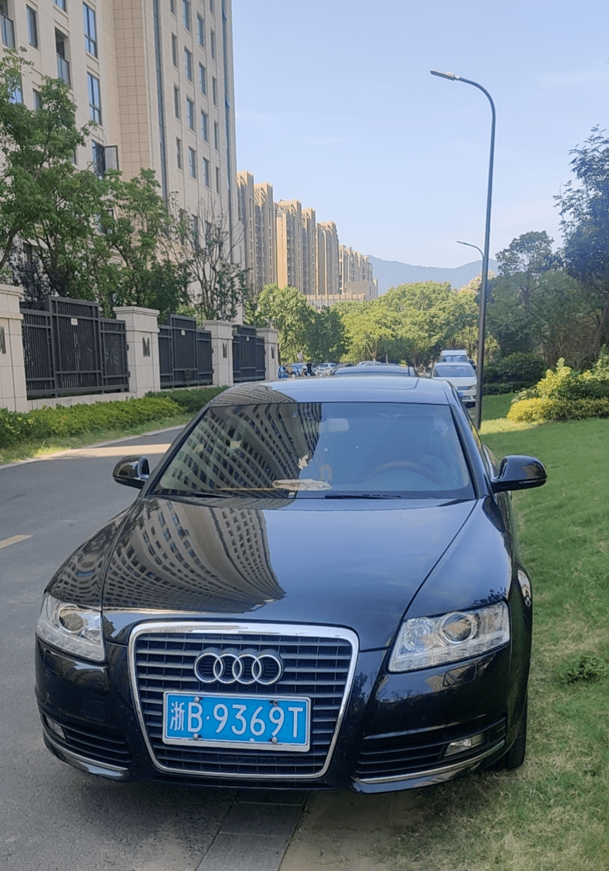 车牌号码:浙b9369t车主姓名:**贵违法时间:2022-08-17 09:27违法地点