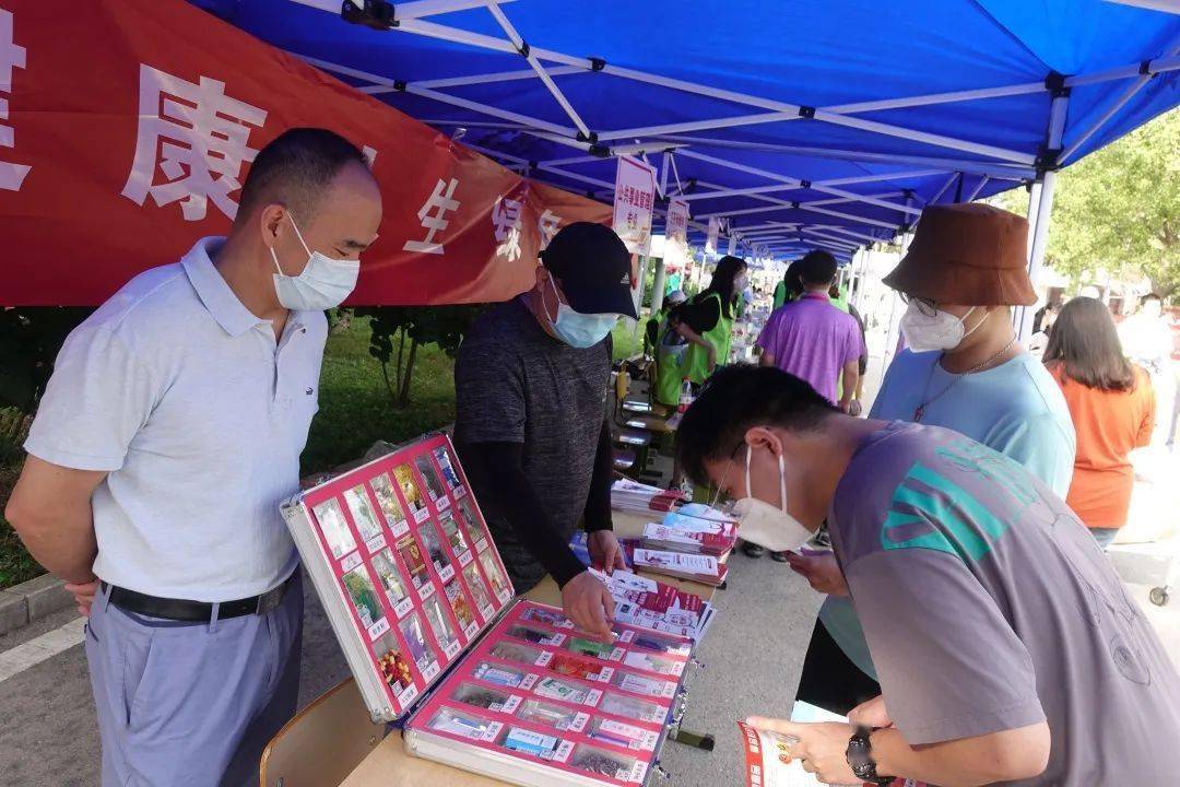 "笑气,邮票,神仙水,丧尸浴盐,这些听起来新鲜的词汇实际上都是新型