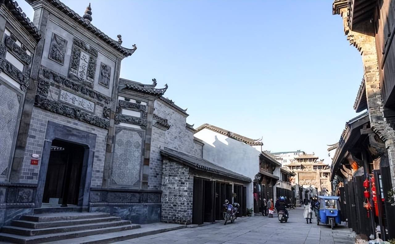 曾经的浙江第二州府,地位仅次于杭州,因"半朵梅花"而闻名_严州_梅城