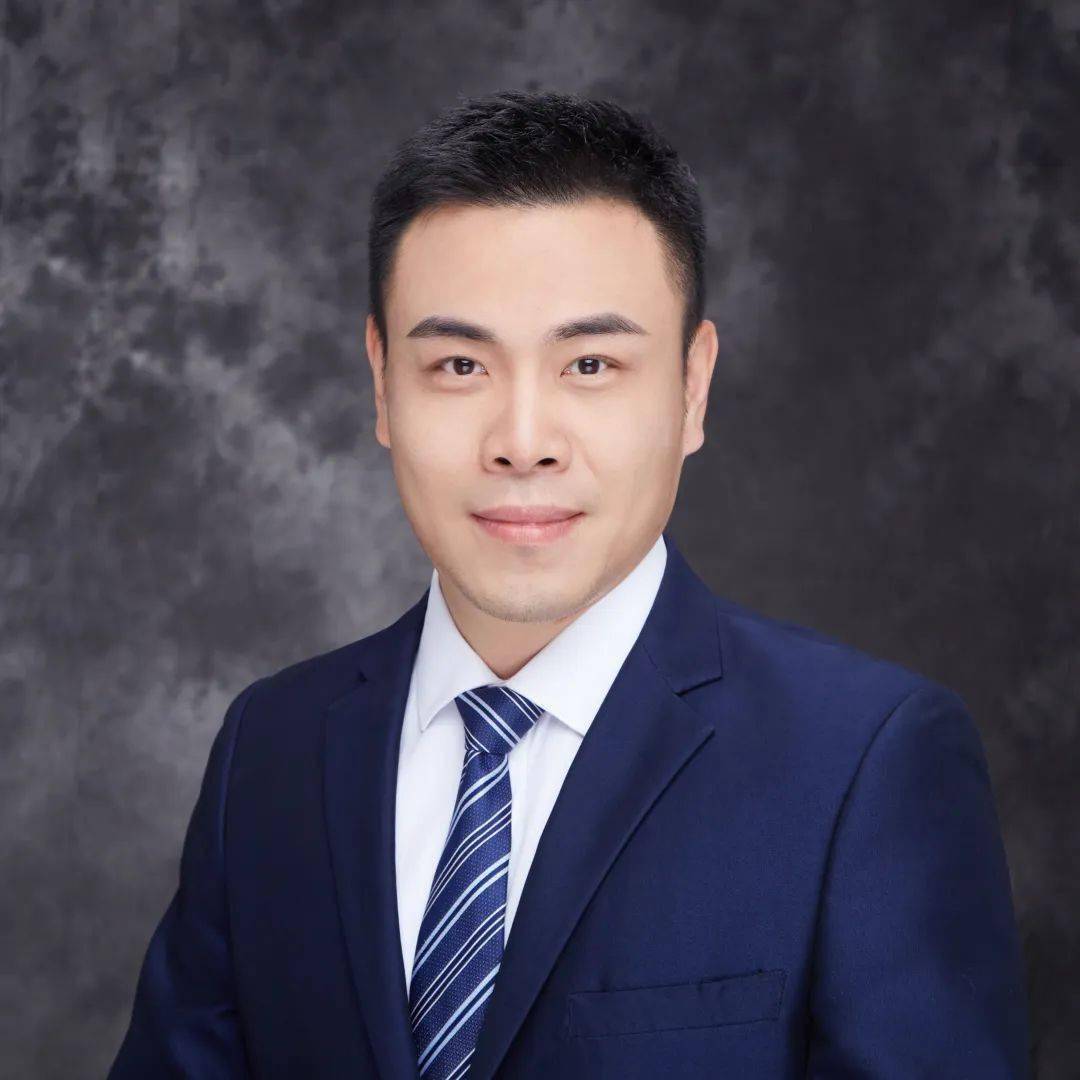 公司首席数字官汤之群科锐才到云创始人兼董事长尹武中智集团党委委员