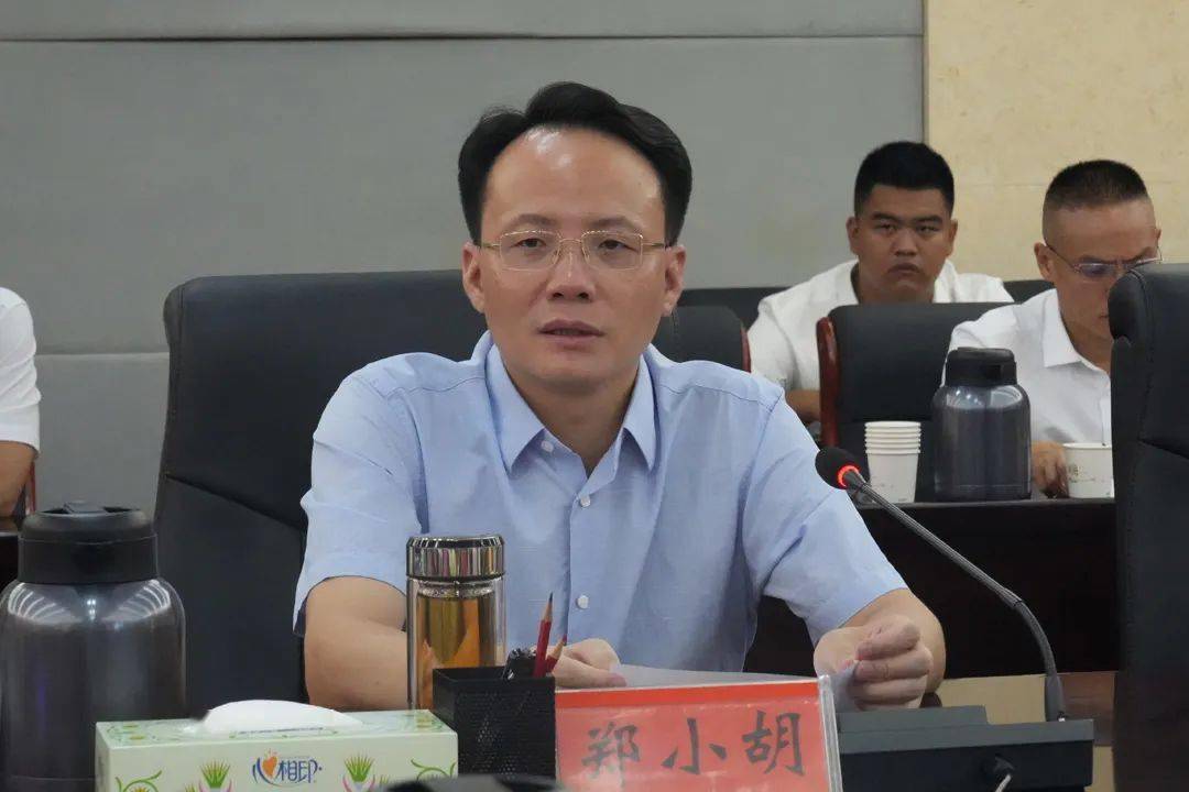 今年7月20日,怀化市委书记许忠建在洪江调研时明确提出"坚决扛起杂交