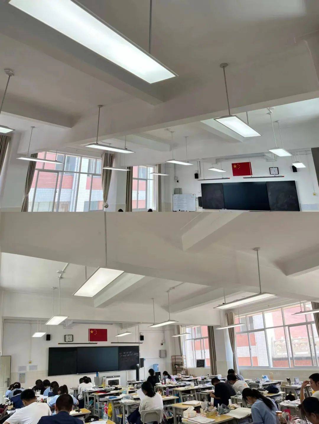 下关一中,州实验中学两校合并工作有序推进,部分设施改造提升工程按时