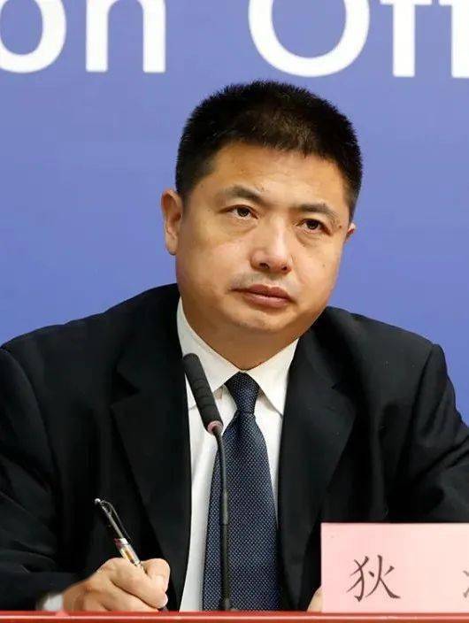 北京市平谷区委副书记,区长狄涛:记者:可以介绍一下论坛的背景和由来