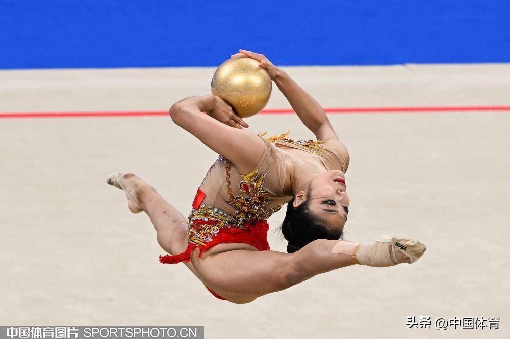 赵雅婷称霸全国艺术体操冠军赛成年个人全能赛_倪敏哲_比赛_体育
