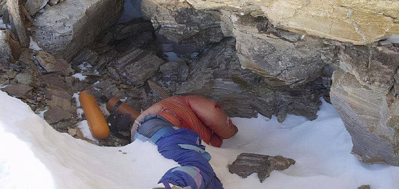 珠峰上的"睡美人",不带氧气瓶登珠峰,生命垂危时被丈夫抛下_弗朗西丝