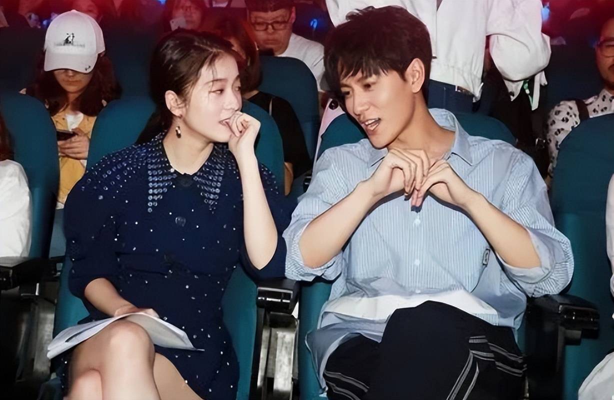 共用吸管,摸腰掐脸,这些明星也太没有"分寸感"了_朱亚文_杨紫_网友