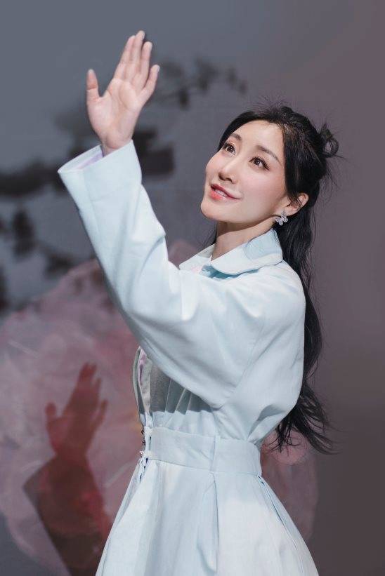 67国家大剧院青年演员王千予深情演唱音乐话剧《不在梅边在柳边》