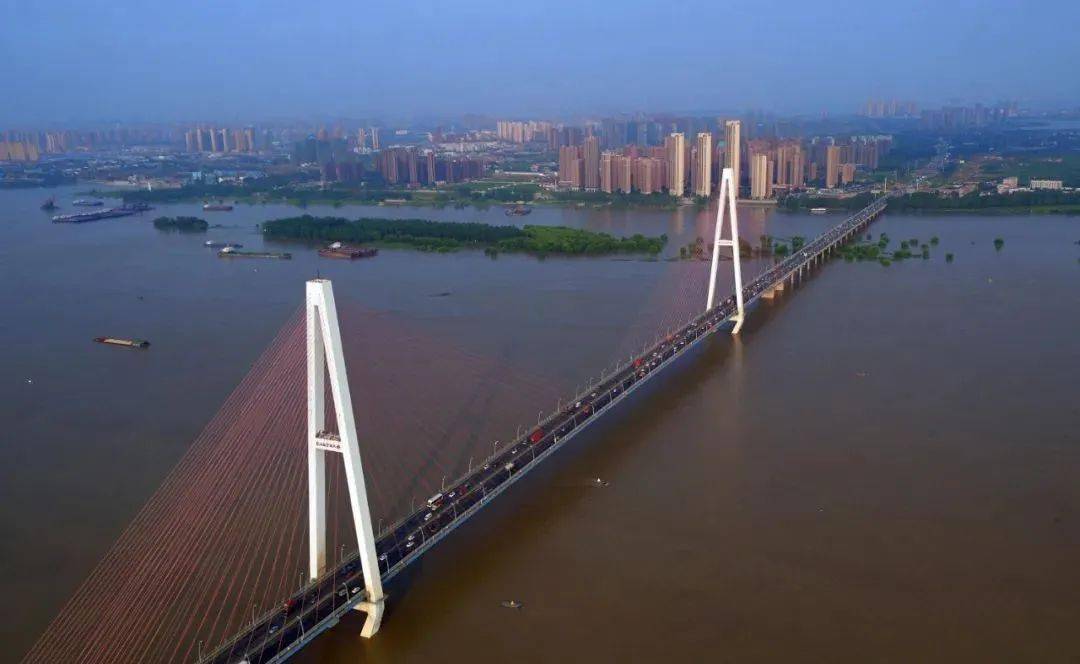 中國最美公路 | 鸚鵡洲長江大橋,橫跨長江,雄姿煥發_武漢_設計_漢陽