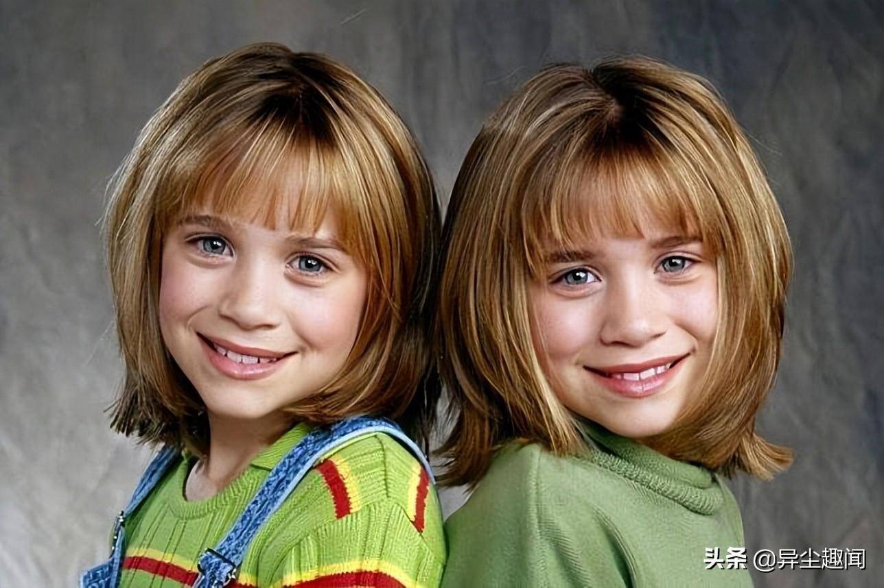 了演艺生涯,刚满1岁就签约做童星,两人因为演出剧集《欢乐满屋》(full