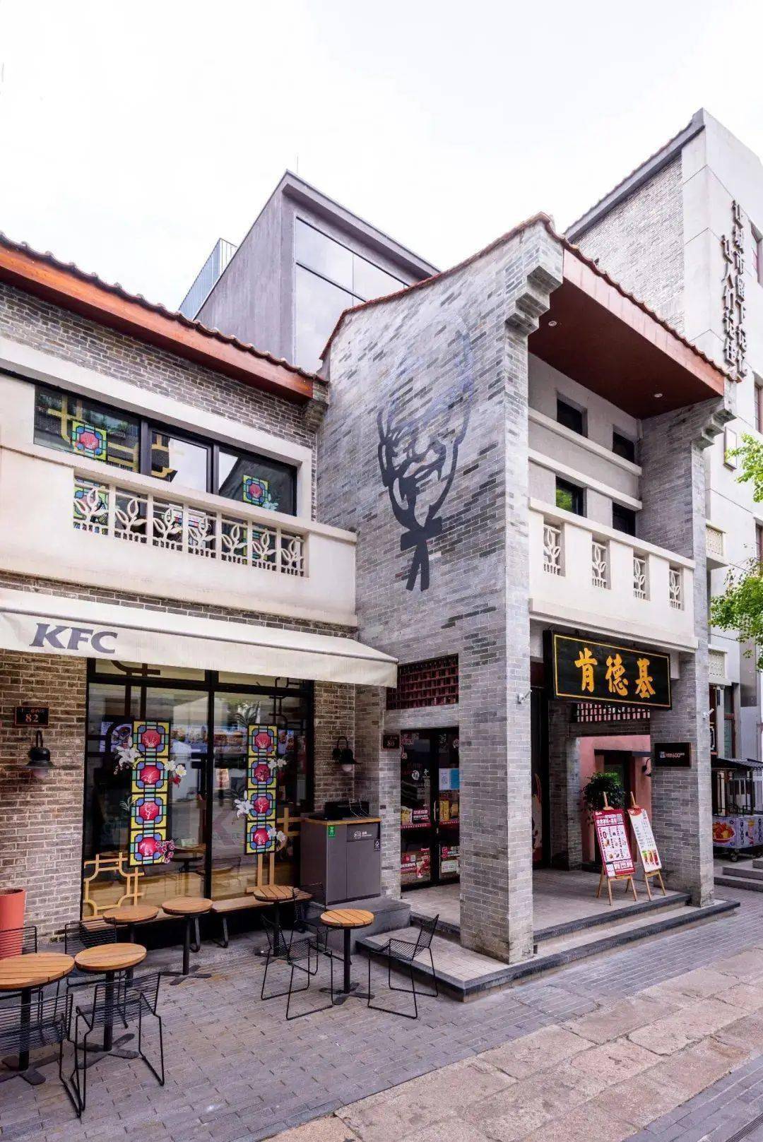 广州永庆坊宝藏酒店!498元入住观景c位!叹慢生活,船游荔枝湾!