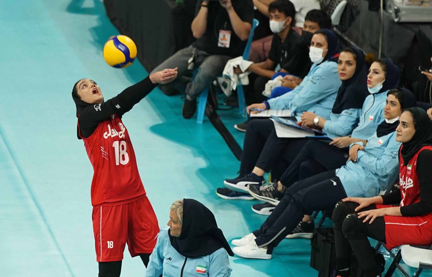 亚洲杯四强定3席,中国女排进决赛有戏,大黑马将挑战日本队_伊朗队