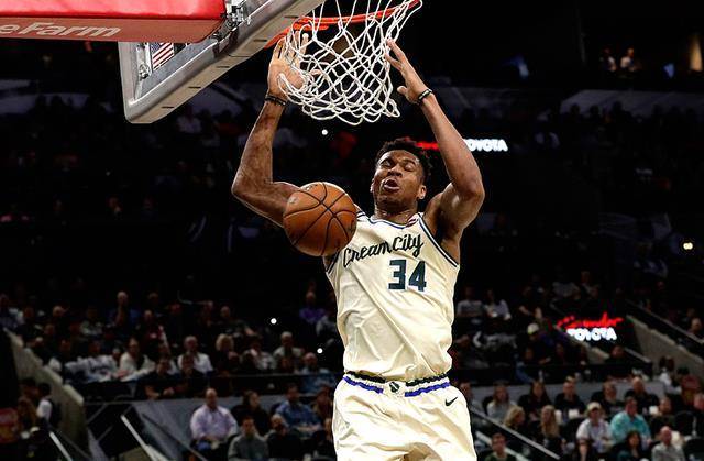 麦迪:字母哥不会投篮,如果在我这个时代,他只能打替补_阿德托昆博