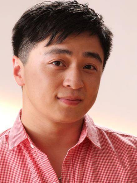 金牌配角董可飞,2年3部爆款剧:他如何从无名之辈到大器晚成_曹苑_角色