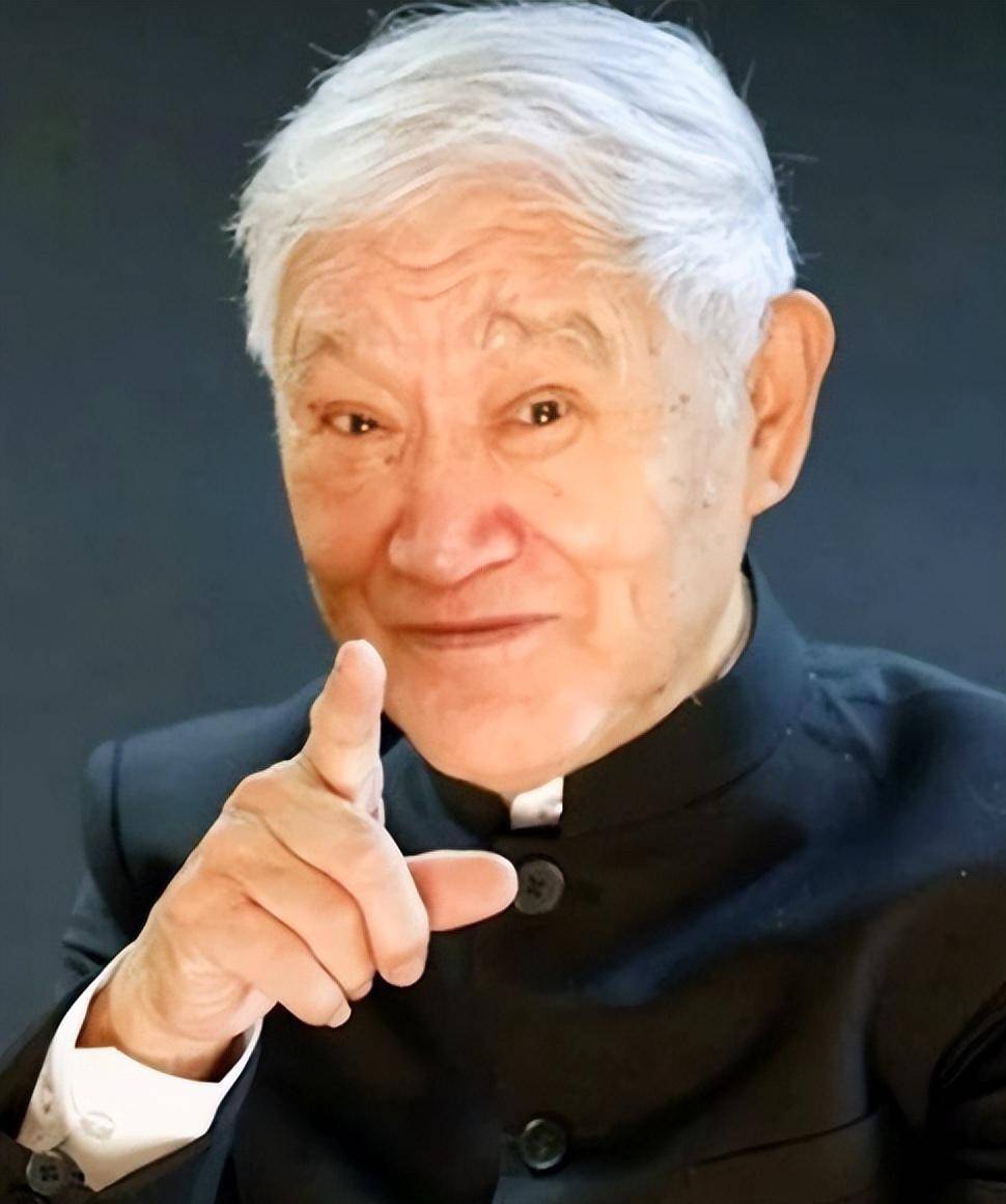 恰好,当时牛犇刚刚出演完《日出》,所以对旧社会的苦命妇女十分了解