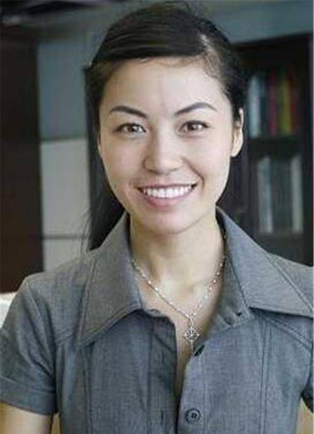 父亲坐拥80亿身家,却不愿接班,逃离家族企业_左颖_左宗申_生活