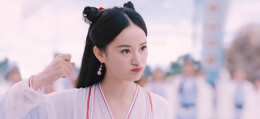 郭晓婷:有演技却总演配角,曾自曝被性骚扰,被嘲"插刀绿茶"?