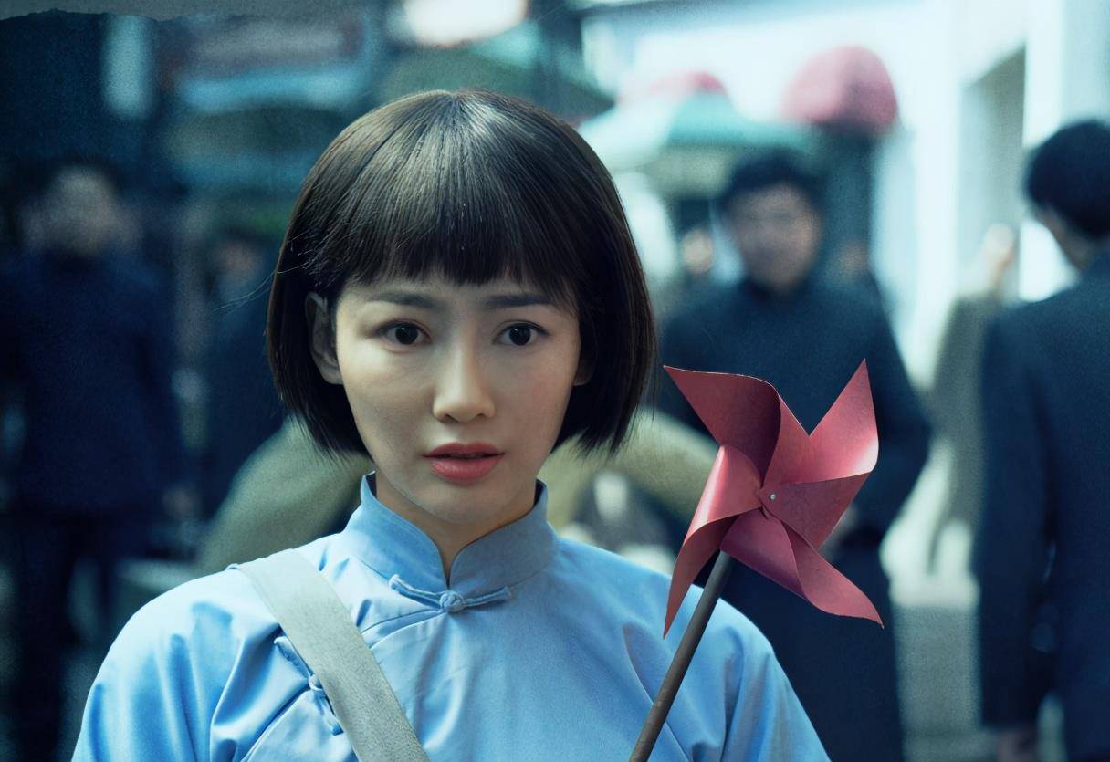 但最让观众喜欢的不是女一号杨采钰,也不是女二号李溪芮,而是配角付枚