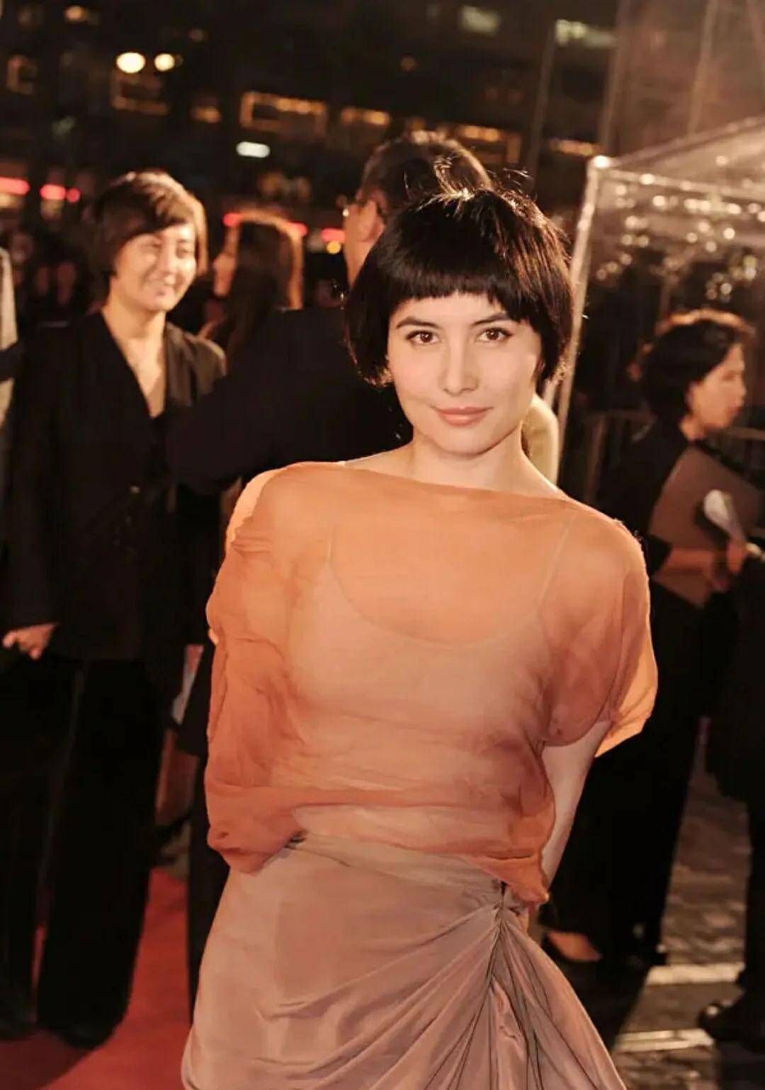 6位娶富婆的男星,"唐僧"迟重瑞,与女富豪结婚31年